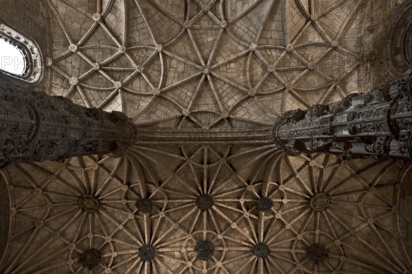Hieronymus monastery, church, vault with metal emblem discs, St., Sankt, Saint