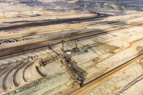 The Hambach opencast mine is the largest opencast mine operated by RWE Power AG in North Rhine-Westphalia. The municipalities of Niederzier, Düren district, and Elsdorf are affected