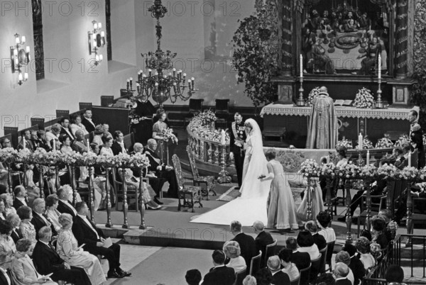King Harald of Norway. Pictured when being crown prince with his wife Sonja at their wedding in Oslo domkyrka on august 29 1968