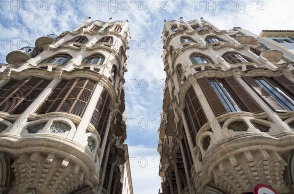 Majorca, Palma de Majorca, Placa Mercat, Can Casasayas semi-detached house, built 1908-1911 by Francesc Roca in the Modernisme style
