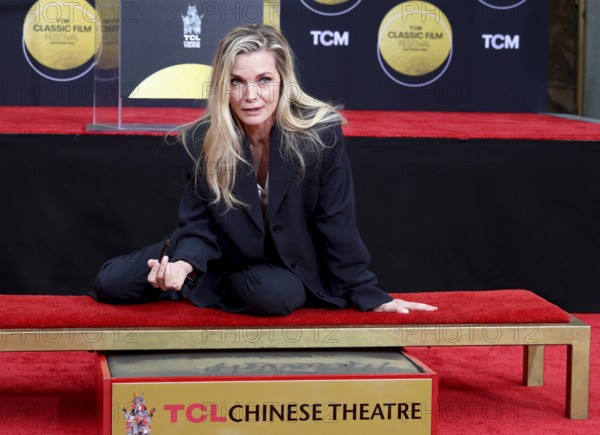 TCM Hosts Handprint And Footprint Ceremony Honoring Michelle Pfeiffer held at the TCL Chinese Theatre IMAX in Hollywood, USA on April 25, 2025, Hollywood, CA, USA, Hollywood, California, USA, North America