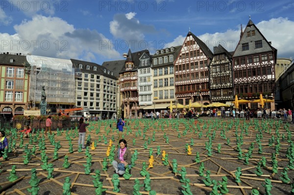 Green unity men at the Römer in Frankfurt