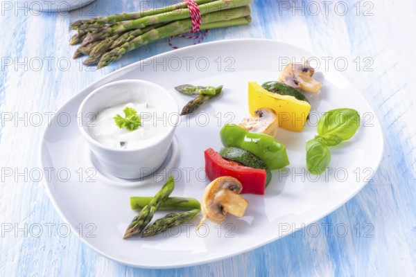 Vegetable shashlik vegetarian with yogurt garlic sauce