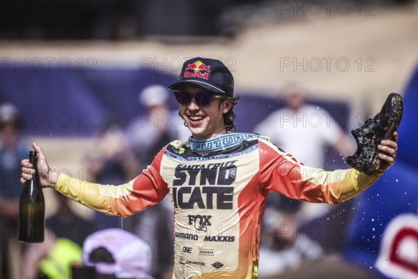 MAYDENA, AUSTRALIA - FEBRUARY 08: Jackson GOLDSTONE of Canada does a Shoey after winning Red Bull Hardline Tasmania on February 8, 2025 in Maydena, Australia, Oceania