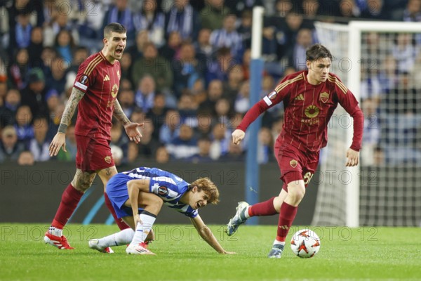 Portugal: Football Europa League, Play-Off - FC Porto vs. AS Roma - Estadio do Dragao, Porto: ANGELINO AS Roma