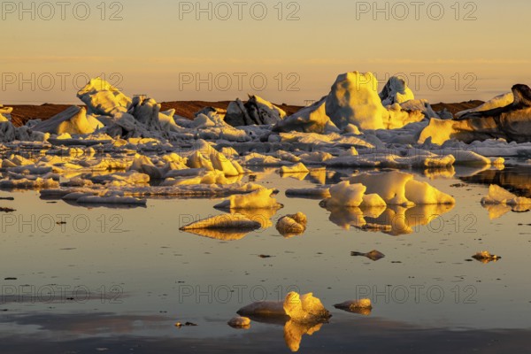 Evening at Jökulsarlon, south coast, Iceland, Europe