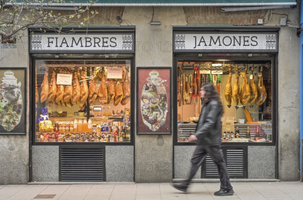 La Leonesa, bar with cured ham, Calle de Santa Isabel, Madrid, Spain, Europe