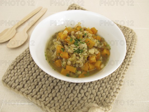Stew with barley and lentils