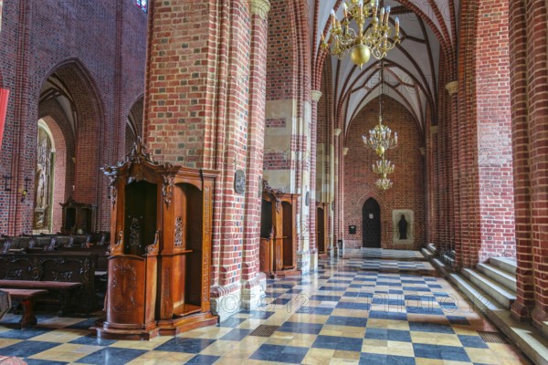 POZNAN, POL - NOV 27, 2018: Interior of Archcathedral Basilica of St. Peter and St. Paul in Poznan, one of the oldest churches in Poland