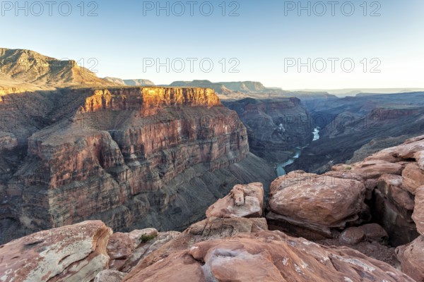 Evening light with view from Toroweap Overlook into the Grand Canyon with the Colorado River, Arizona, USA, North America