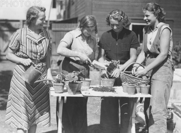 Gardening in the 1940s. Four women with plants and flowerpots. Sweden 1940s