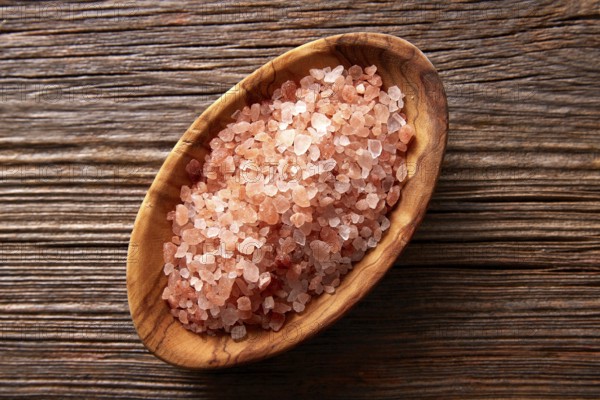 Pink Salt from the Himalayas mountains detail