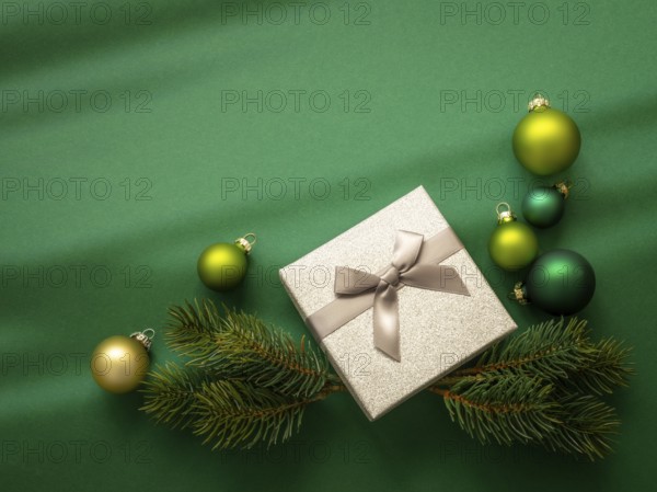 A Christmas decoration background green with gift box