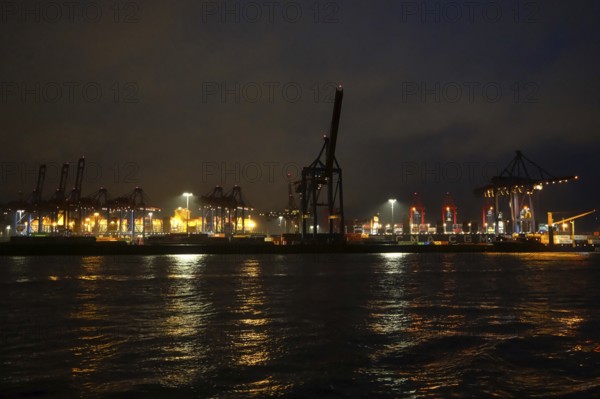 Illuminated container terminal with cranes in the Port of Hamburg, night shot, Hanseatic City of Hamburg, Germany, Europe