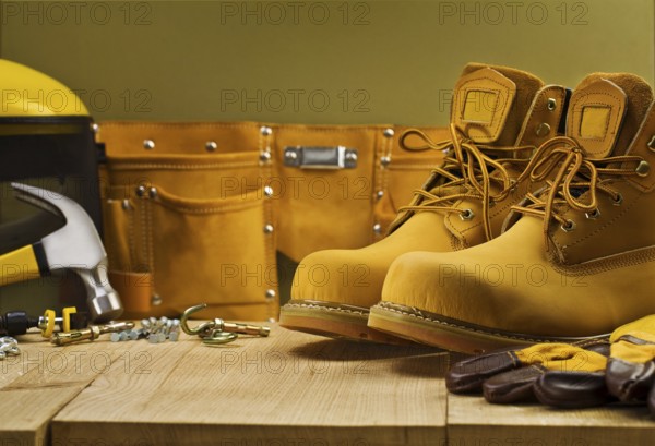 Set of working tools