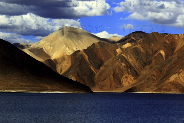 Pangong Tso lake, Ladakh, Jammu and Kashmir, India, Asia