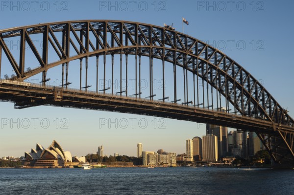 2018-05-07, Sydney, New South Wales, Australia, A view from Milsons Point of the Sydney Harbour Bridge with the Opera House at Bennelong Point and the skyline of the Harbourfront business district, Oceania