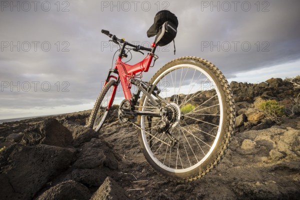 Photo Picture of a Mountain Bike at Sunset