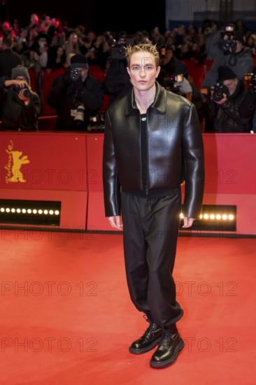 Robert Pattinson on the red carpet at the Special Gala of the film Mickey 17 at the 75th Berlinale at the Theater am Potsdamer Platz in Berlin on 15.02.2025