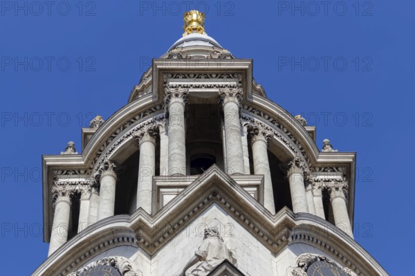 LONDON/UK - MARCH 21 : Close up View of St Pauls Cathedral in London on March 21, 2018