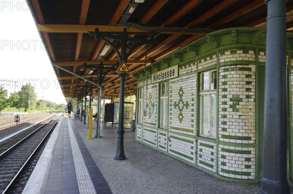 Station Berlin-Nikolassee, Station of the S-Bahn Berlin, District Steglitz-Zehlendorf, Berlin, Germany, Europe