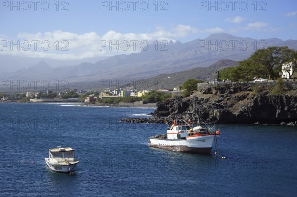Fishing boat in the harbour, Monumento Memaia, Porto Novo, Santo Antao, Cape Verde Islands, Cape Verde, Africa