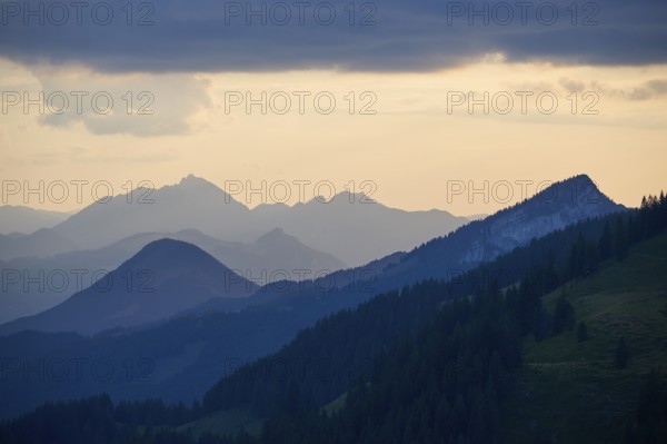 View from Breitenstein to Wendelstein and Spitzstein, Chiemgau Alps and Mangfall mountains, Bavaria, Germany, Tyrol, Austria, Europe