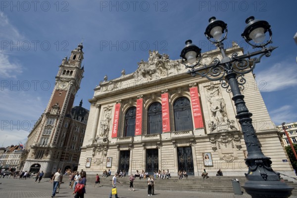 Chamber of Commerce and Opera, Belfry, Beffroi, Lille, Nord Pas de Calais, France, Europe