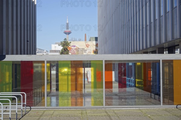 Juridicum, designed by Ferdinand Kramer, multi-purpose building and law seminar, view of lab hall and telecommunications tower, Johann Wolfgang Goethe University, Bockenheim Campus, Frankfurt am Main, Germany, Europe