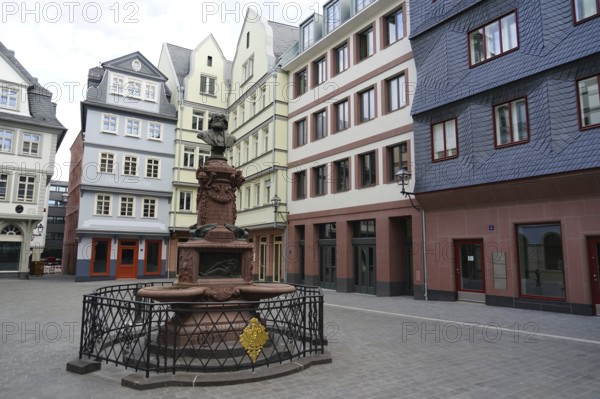 Stoltze Fountain, Hühnermarkt, Dom-Römer Project, New Frankfurt Old Town, Frankfurt am Main, Hesse, Germany, Europe
