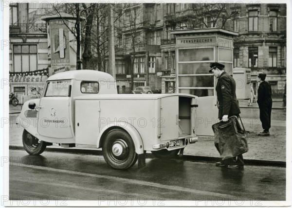 Tricycle, car, Tempo Hanseat brand from 1953, Deutsche Bundespost, Germany, Europe