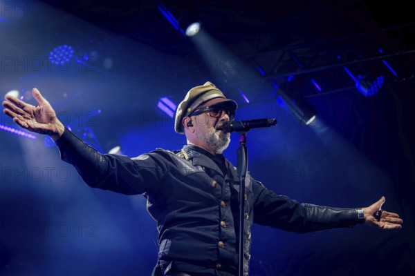 Alexander Wesselsky, singer of Eisbrecher live on Kaltfront Tour 2025 Tour in the Columbiahalle Berlin on 15.05.2025