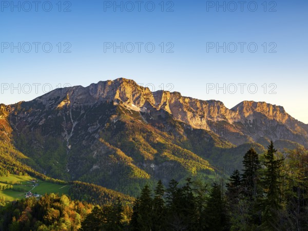 Untersberg in the morning light, Berchtesgaden Alps, Berchtesgaden, Berchtesgadener Land, Upper Bavaria, Bavaria, Germany, Europe