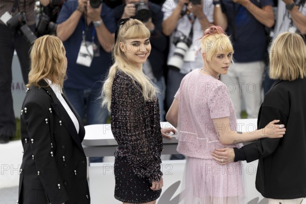 Cannes, France - 16.5.2024: Thora Birch, Imogen Poots, Kristen Stewart and Kim Gordon during THE CHRONOLOGY OF WATER Photocall at the 78th Cannes International Film Festival. The film festival takes place from 13 to 24 May 2025