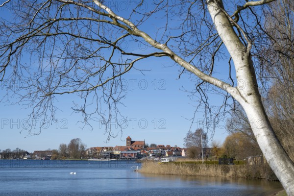 Town view Waren an der Müritz with St Georgen church, Mecklenburg Lake District, Mecklenburg, Mecklenburg-Vorpommern, Germany, Europe