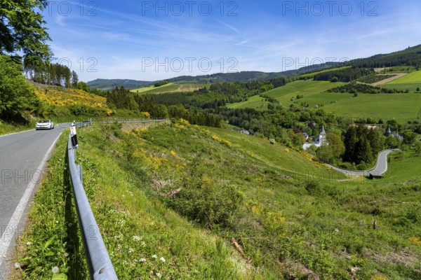 Kleine Landstraße, Hartmeckestraße, above Brunskappel, district of Oldsberg in the Hochsauerlandkreis, North Rhine-Westphalia, Germany, Europe