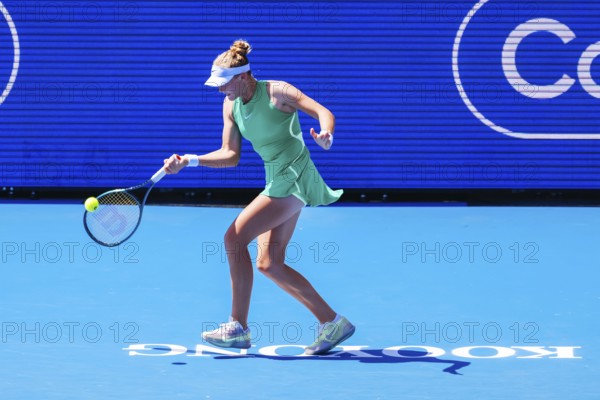 MELBOURNE, AUSTRALIA, JANUARY 12: Mirra Andreeva of Russia plays against Danielle Collins plays during day three of the 2024 Kooyong Classic at Kooyong on January 12, 2024 in Melbourne, Australia, Oceania