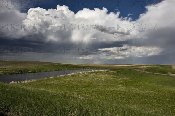 Prairie Storm Clouds Canada Saskatchewan Summer Warnings