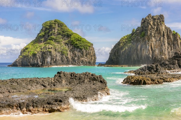 Turquoise water around the Two Brothers rocks, Fernando de Noronha, UNESCO World Heritage Site, Brazil, South America