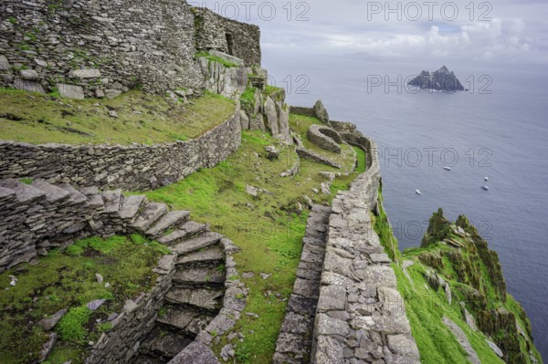 Monastery at the top, Skellig Michael island, Mainistir Fhionáin (St. Fionan?s Monastery), county Kerry, Ireland, United Kingdom, Europe