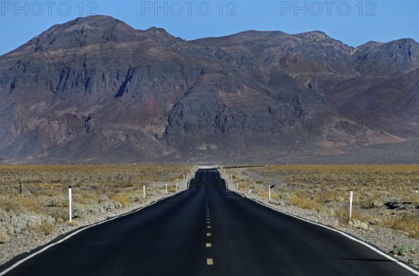 Road through Death Valley National Park, California, USA, North America