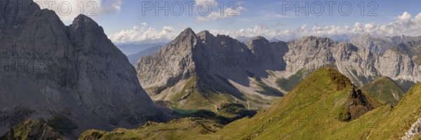 Rauchkofel, Wolayersee, Carnic Alps, Carinthia, Austria, Europe