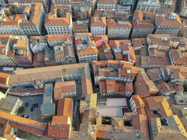 An image of a flight over Ancony city