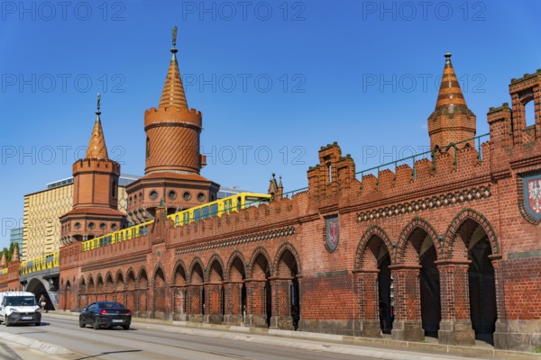 Oberbaumbrucke, Oberbaumbrücke in Berlin, Deutschland