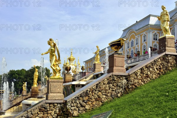 The Grand Cascade, palace and Samson Fountain in Peterhof, St-Petersburg, Russia, Europe