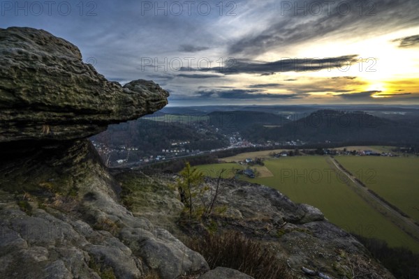 Evening mood in the Elbe Sandstone Mountains, taken on the Lilienstein 4