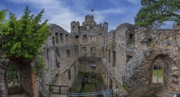 Auerbach Castle on the Bergstrasse, castle ruins, Bensheim, Hesse, Germany, Europe