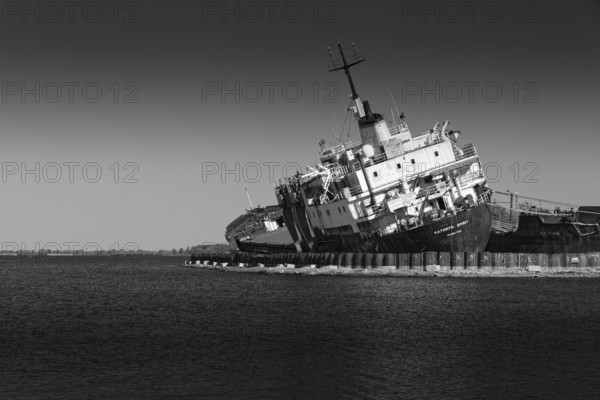 Architecture, wrecked ship, black and white image, Beauharnois, Province of Quebec, Canada, North America