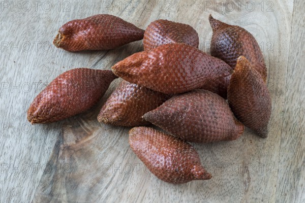 Snake fruit
