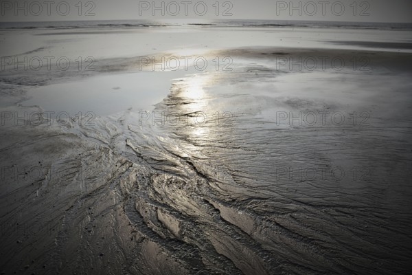 Sand pattern on beach at low tide, Bhagal Beach, Gujarat, India, Asia